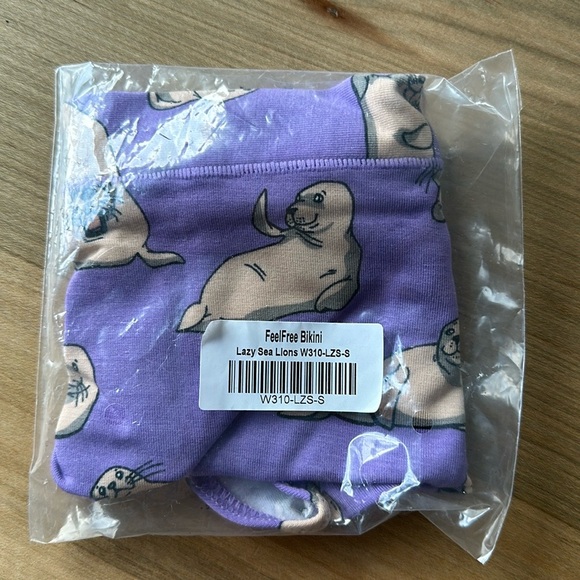 FeelFree Bikini Underwear - Picture 4 of 4